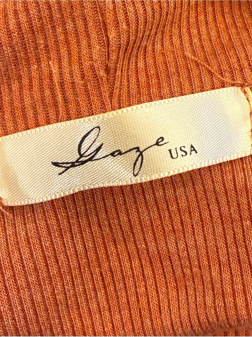 gaze Rust Cold-Shoulder Ribbed Mock Neck Top - Picture 3 of 3